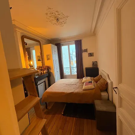 Authentic Parisian 12th Arrondissement * Parigi