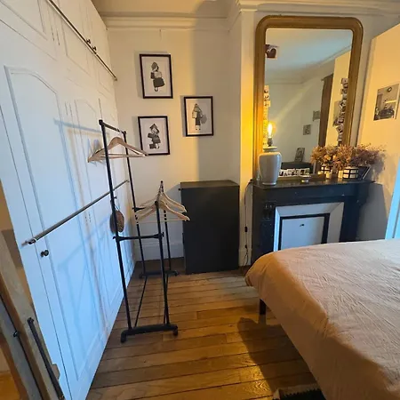 Authentic Parisian 12th Arrondissement Parigi